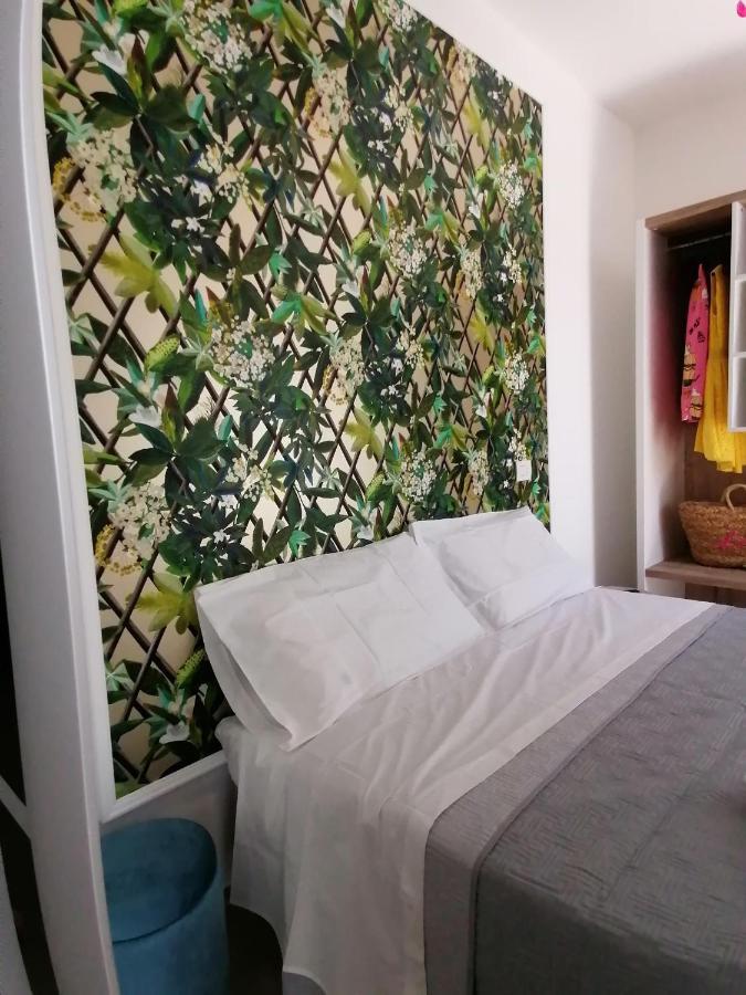 Retroscena Apartment In Centro ชิวิตาโนวา มาร์เค ภายนอก รูปภาพ
